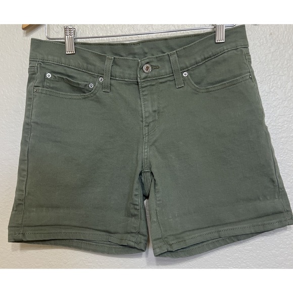 Levi's Pants - Levis Shorts‎ Womens 28.  5 Pocket Olive Green Denim Casual Camp Hiking Red Tab